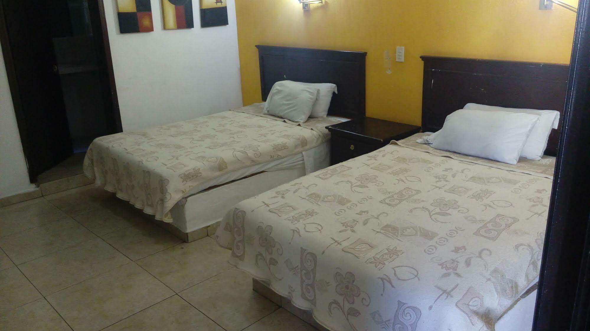 Hotel Nuevo Vallarta Запопан Екстериор снимка