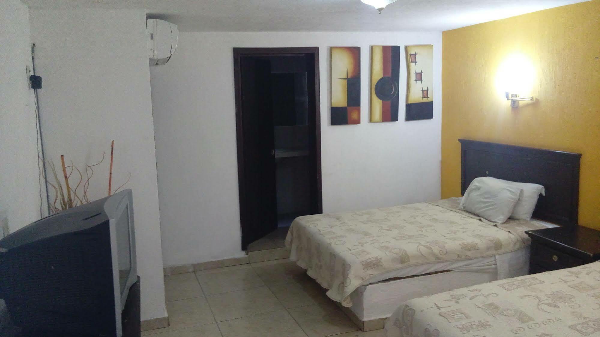 Hotel Nuevo Vallarta Запопан Екстериор снимка